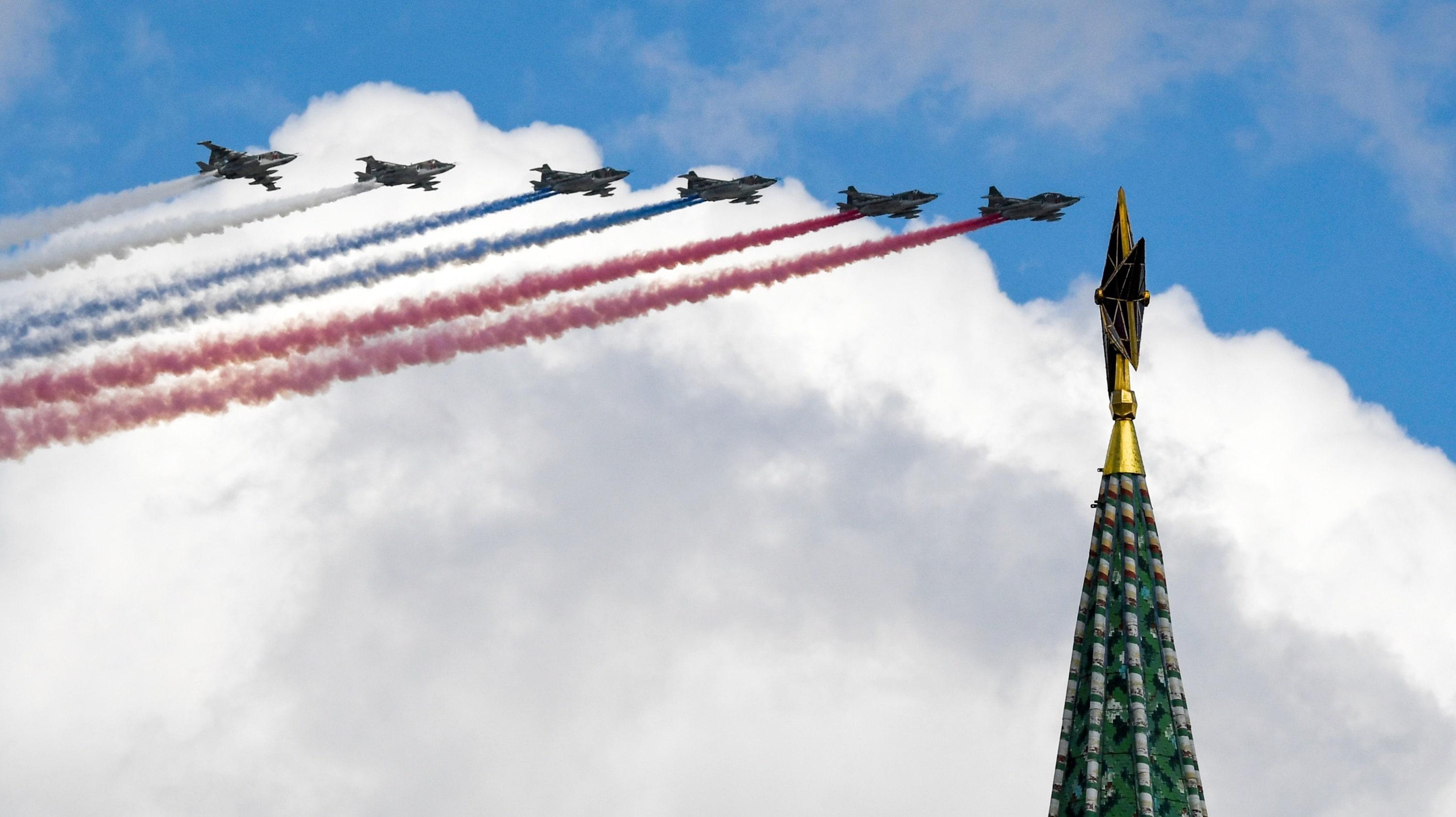 ?  Live: Victory Day Parade from Moscow – Multilingual Coverage (Feed A: Russian, Spanish, Portuguese, Chinese, Indonesian, Vietnamese) (LOGO)
