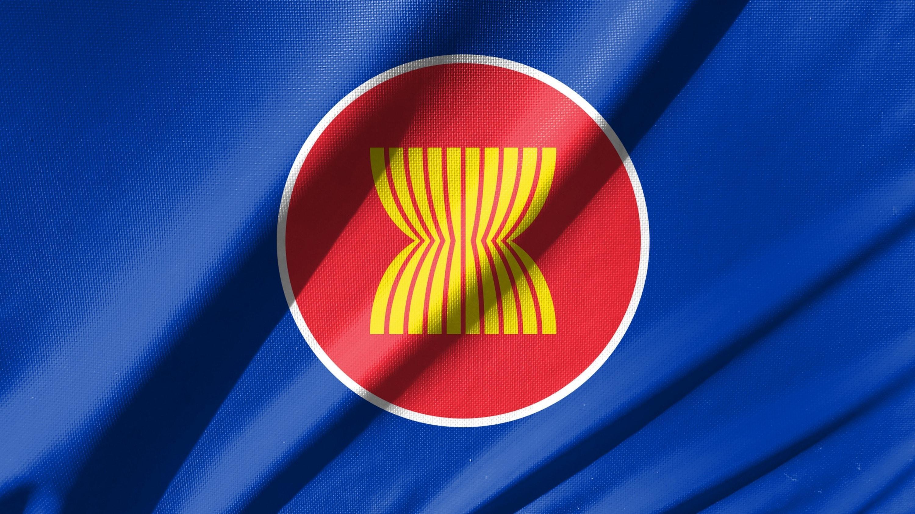 ?  Live: ASEAN Summit gala dinner