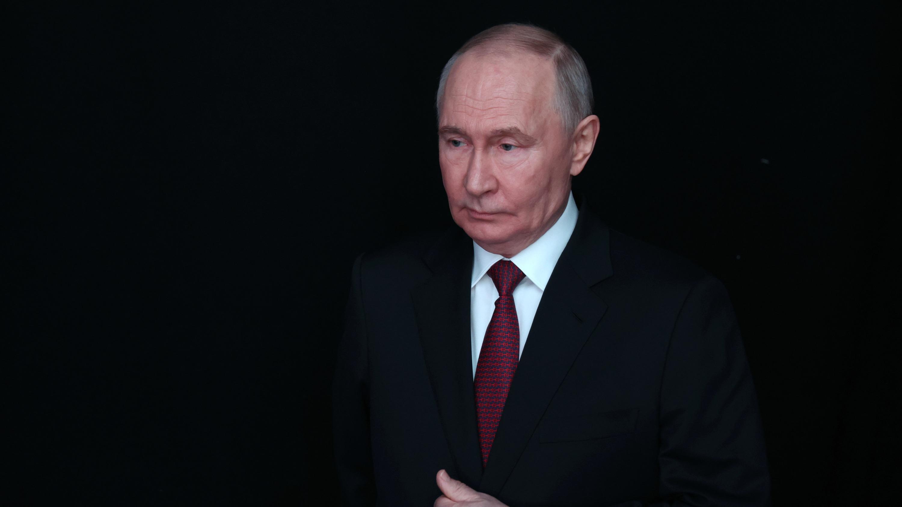 ?  Live: REFEED: Putin speaks at plenary session of Eurasian Economic Forum