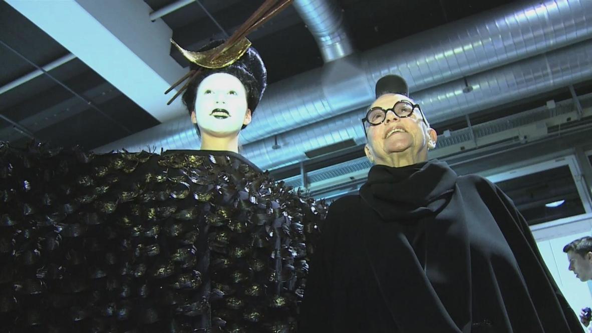 Switzerland: Backstage at the chocolate fashion show