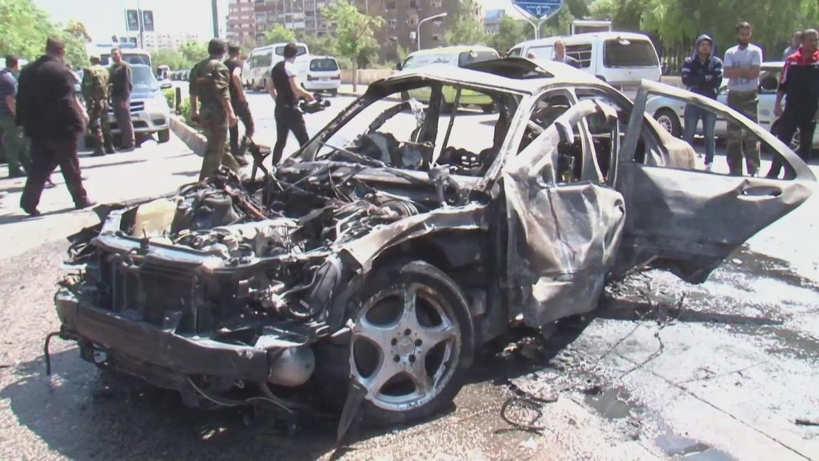 Syria: Syrian PM survives deadly bomb attack