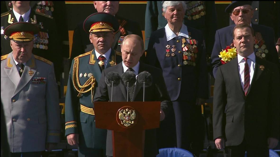 Russia: Putin praises Russian veterans on Victory Day