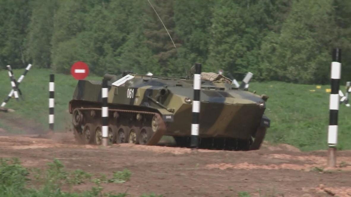 Russia: Airborne Division flexes military muscle