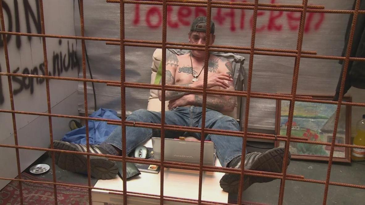 Germany: Human Zoo shows 'sub-species' of marginalized humans