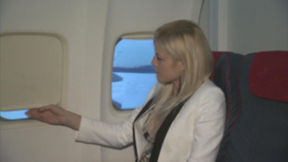 Russia: Cabin simulator helps fear of flying within minutes