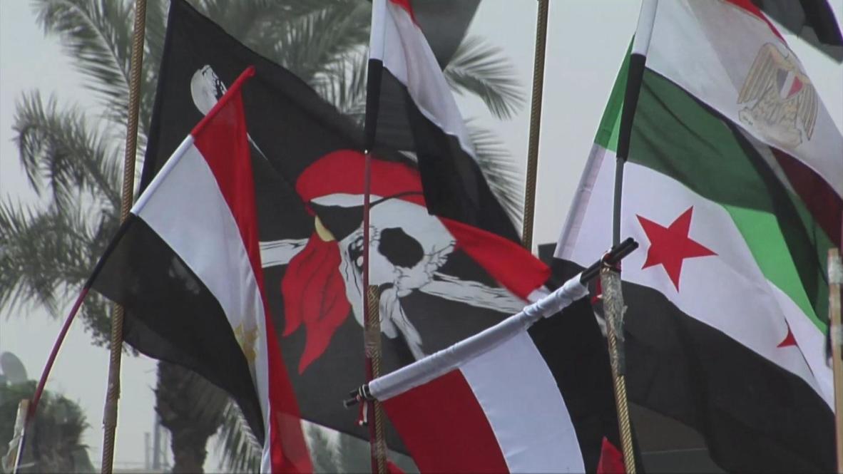 Egypt: Morning hangover in Tahrir Square