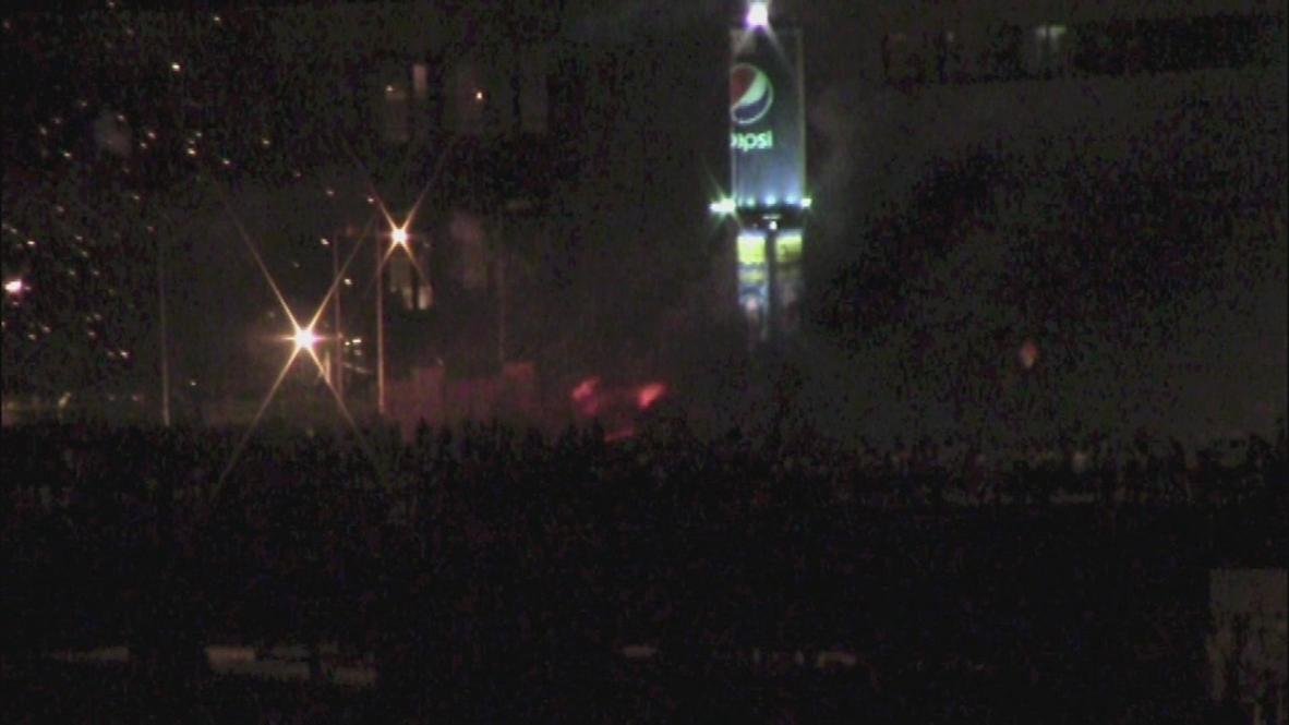 Egypt: Fires light up the night in rival clashes