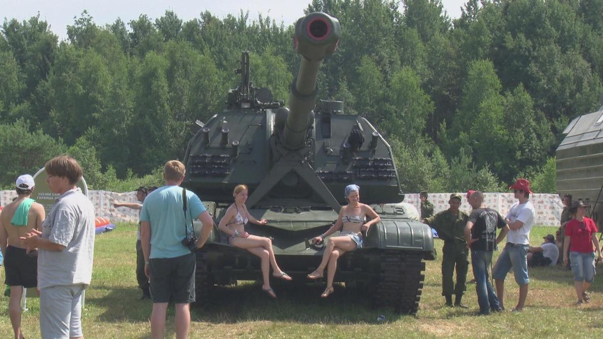Russia: Ministry Of Defense Rocking out in Russia
