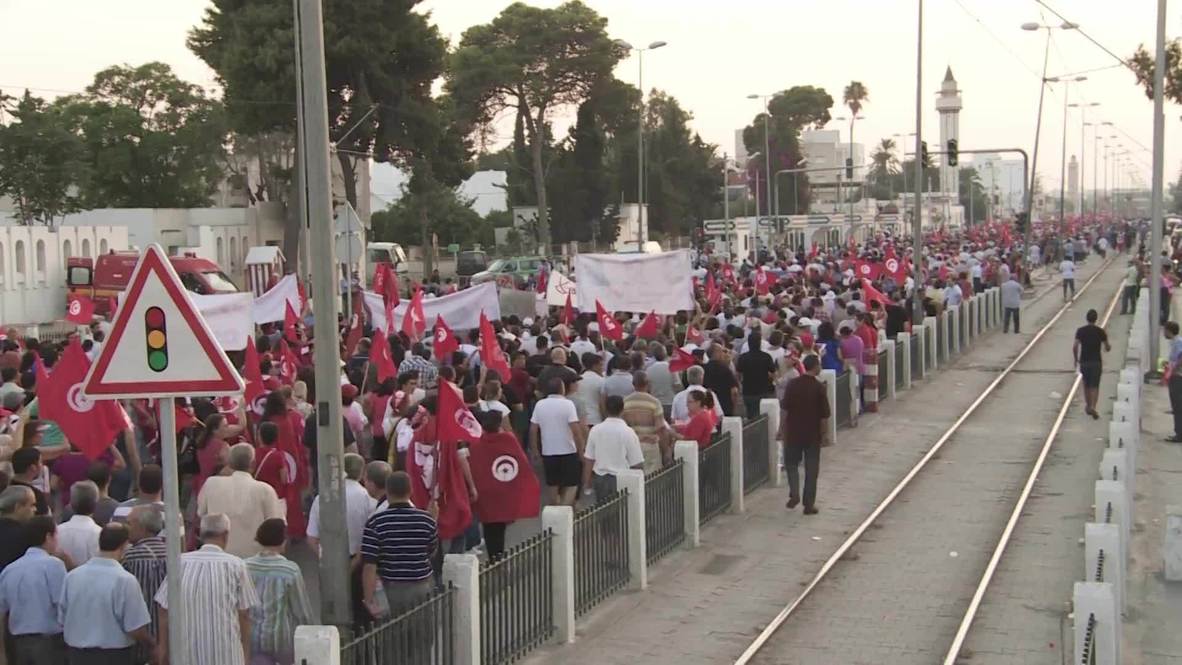 Tunisia: Opposition launch campaign to topple government