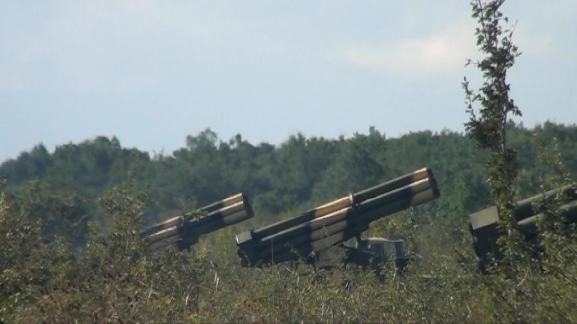 Russia: Army brings out high-tech toys to play