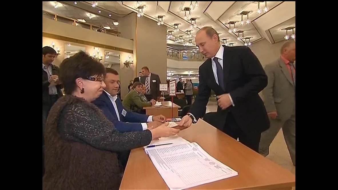 Russia: President Putin votes in Moscow mayor elections
