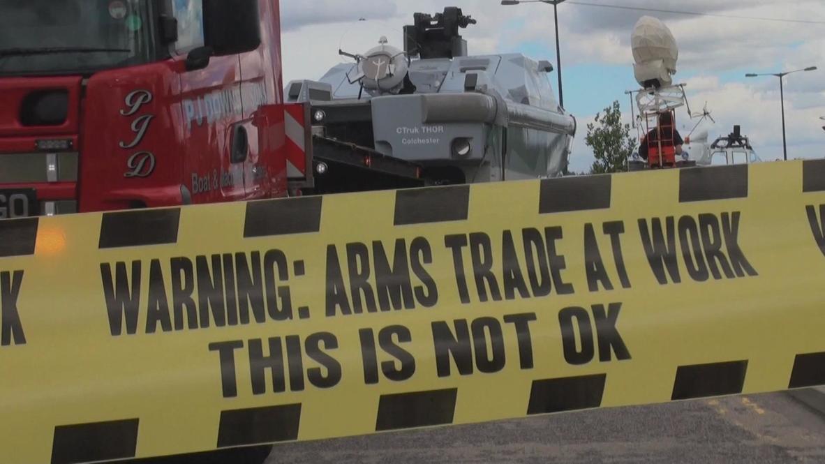 UK: Protesters block roads leading to international arms fair in London