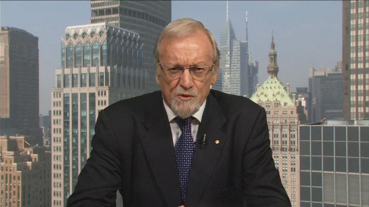 USA: Elder statesman Gareth Evans backs UN intervention in Syria