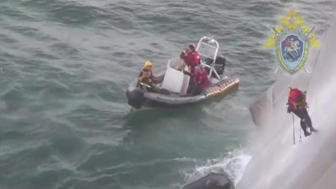 Russia: Greenpeace's 'Arctic Sunrise' shot at by coastguard