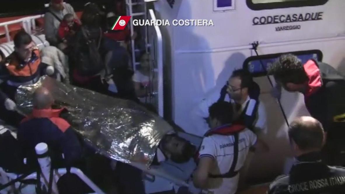 Italy: 117 Syrian refugees rescued in Sicilian waters