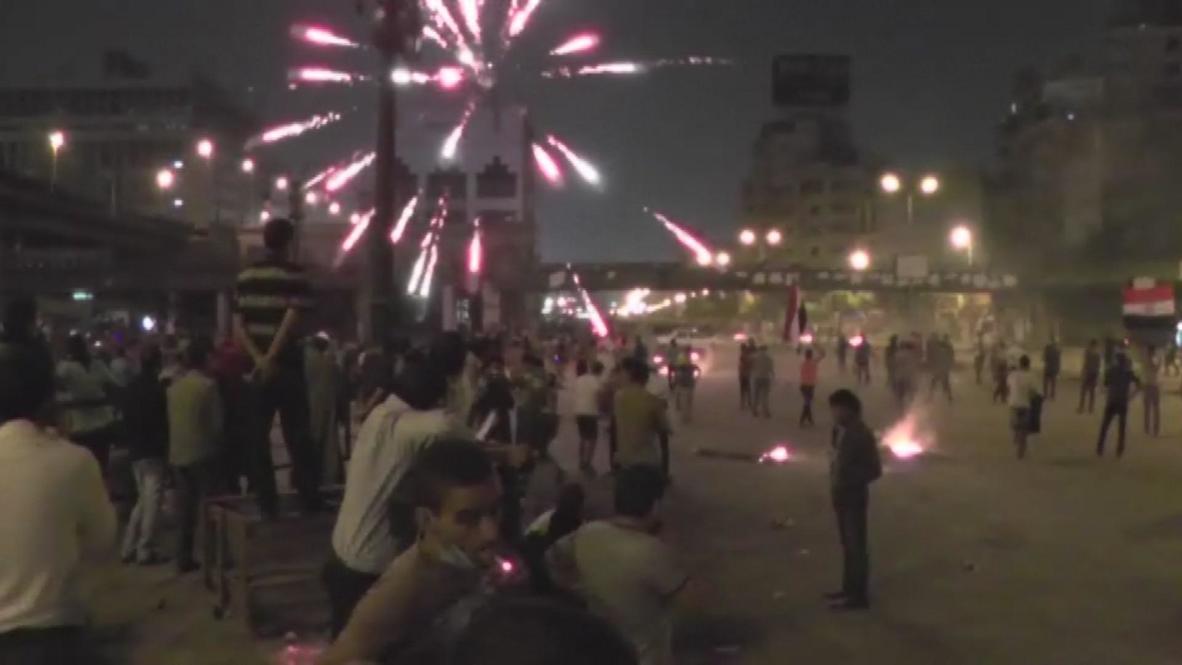 Egypt: Dozens killed in fighting over Tahrir square