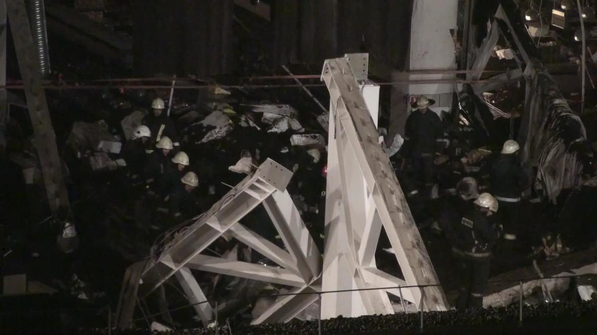 Latvia: Firefighters hunt for supermarket collapse survivors