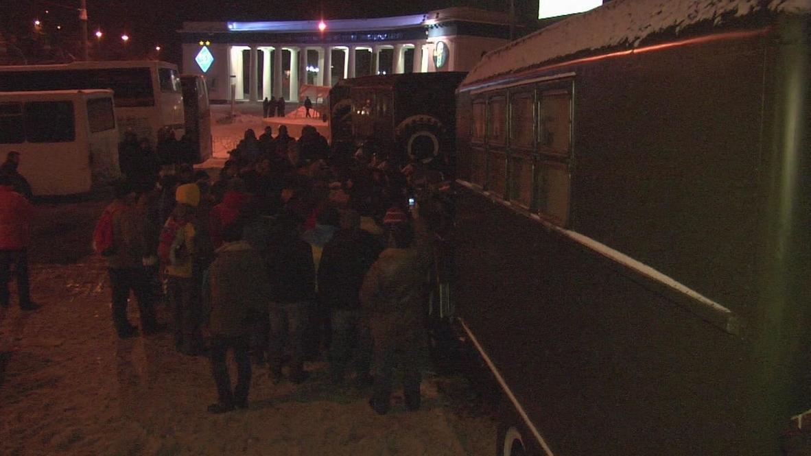 Ukraine: Police vs. protesters in continuing Kiev face-off