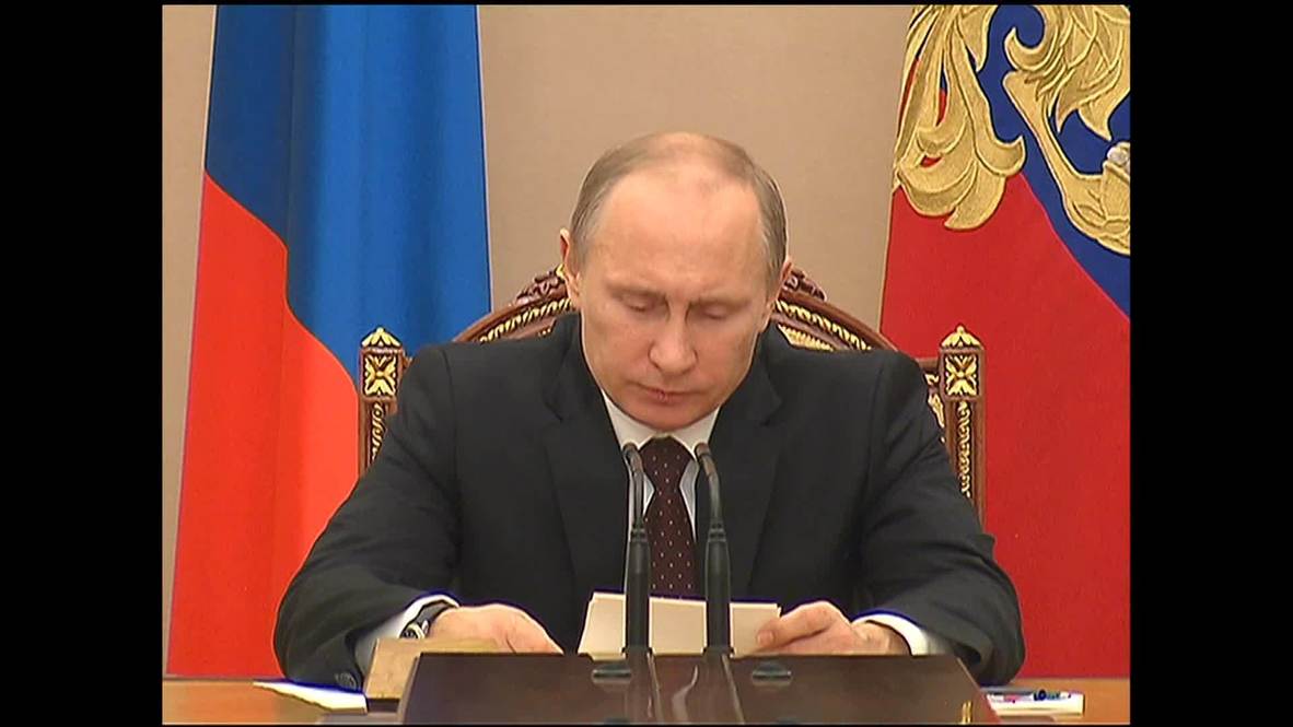 Russia: Putin congratulates Constitutional Court judges