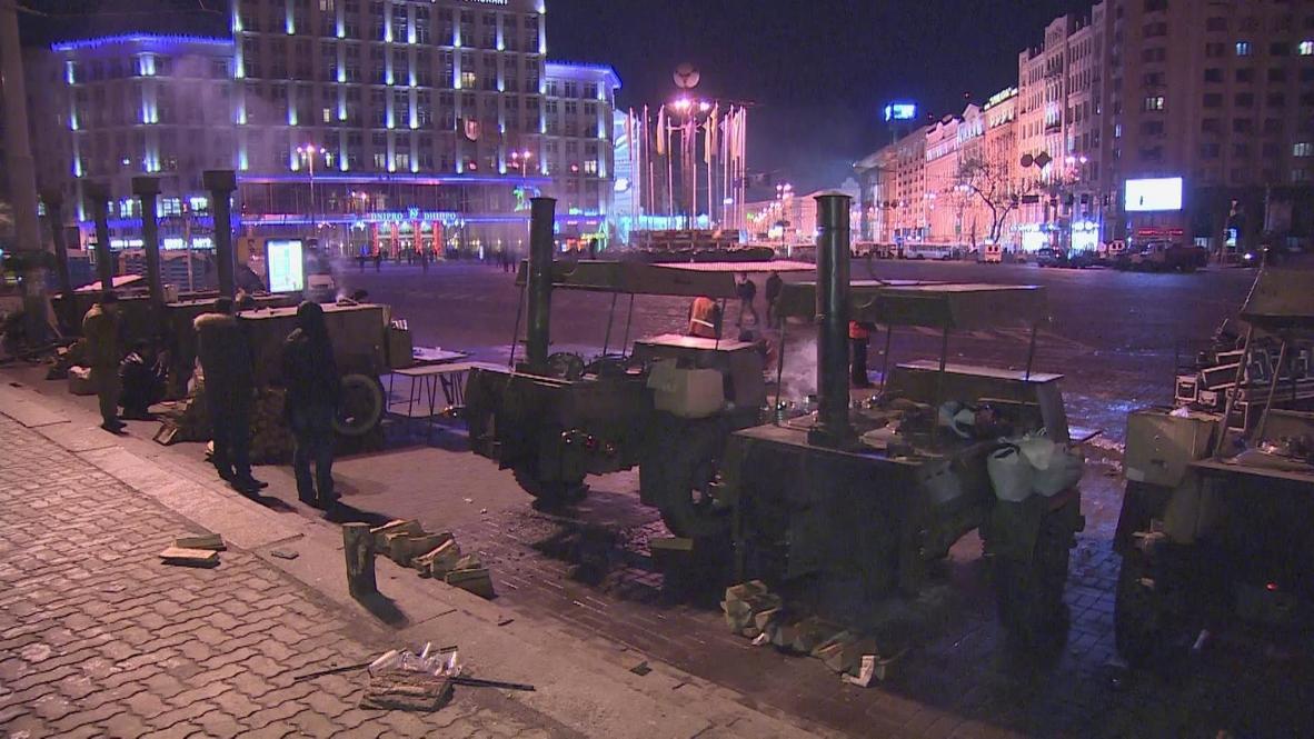 Ukraine: European Square scrubbed clean following mass rally