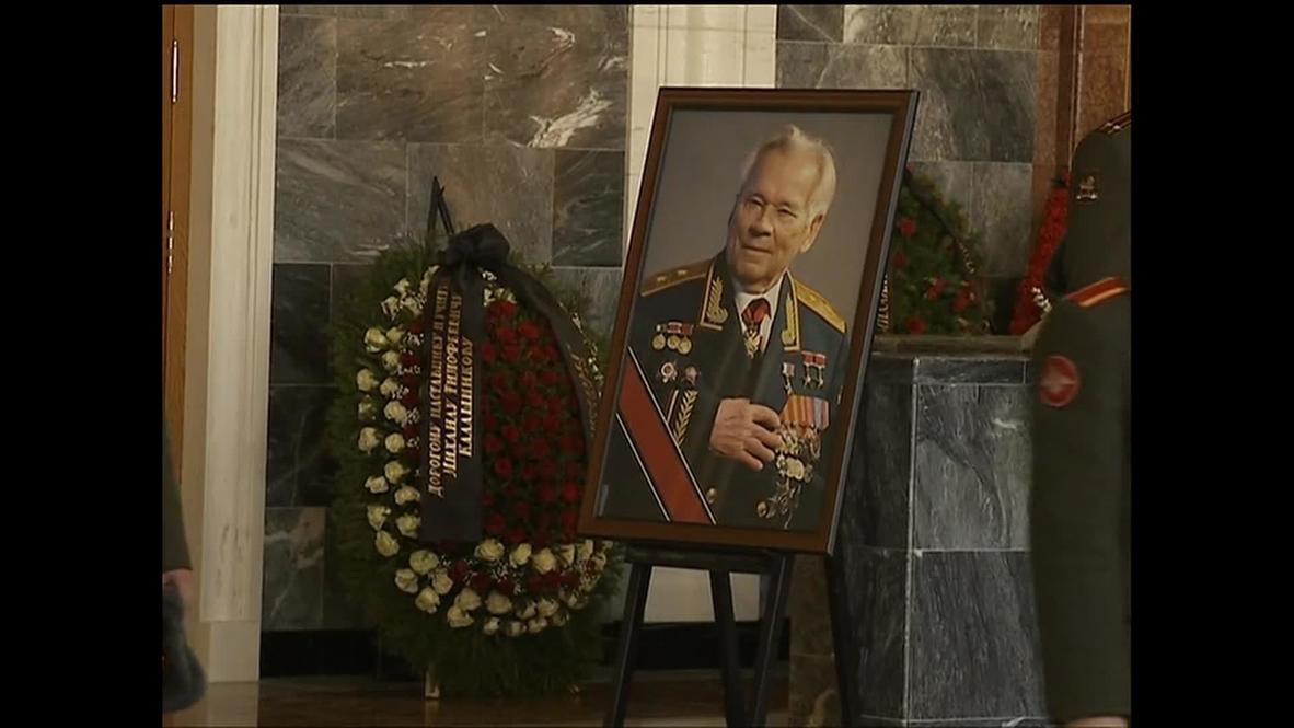 Russia: Kalashnikov farewelled with military honours