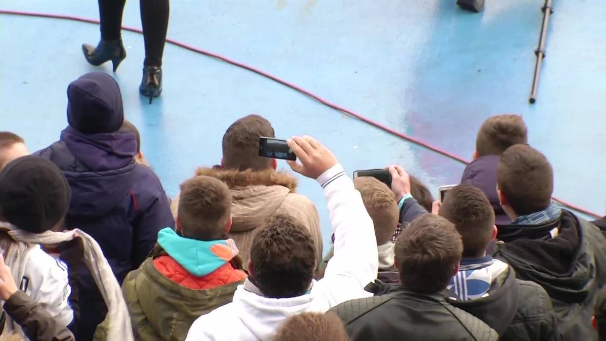 Spain: Ronaldo and Real Madrid delight fans in public training