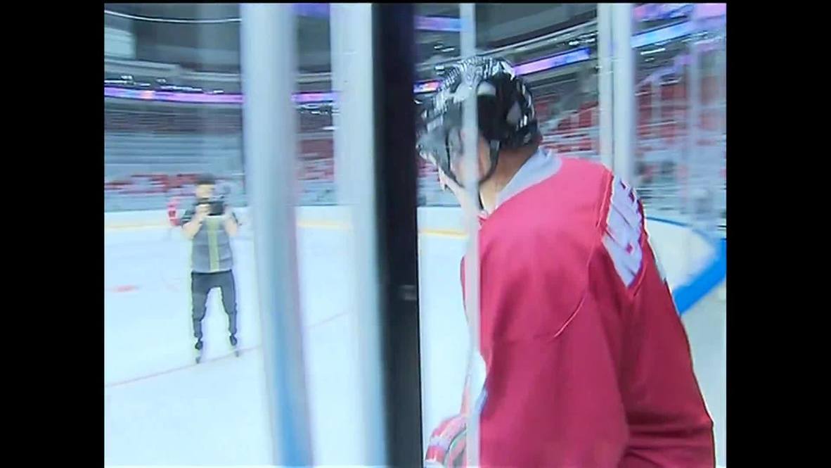 Russia: Putin shows hockey skills again with Belarusian President Lukashenko