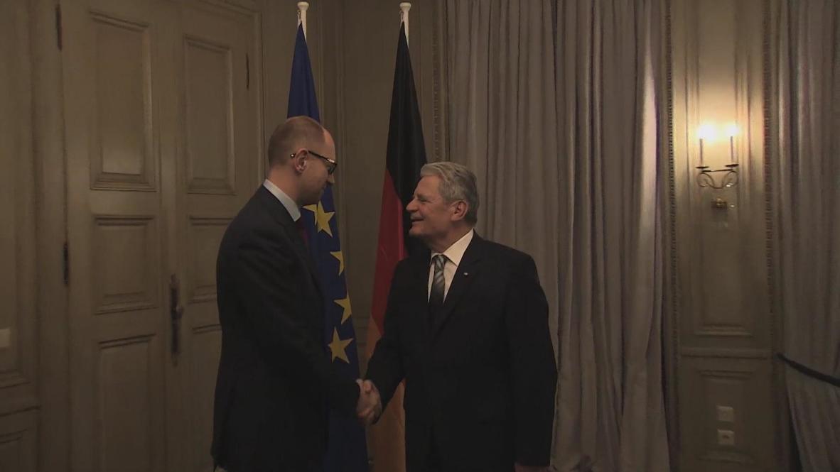 Germany: President Gauck greets Ukrainian opposition leader Yatsenyuk