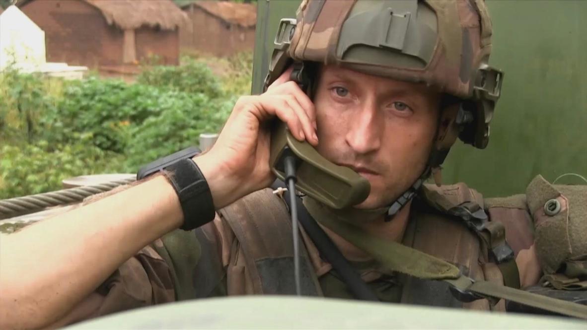 Central African Republic: French military personnel patrol northern Bangui
