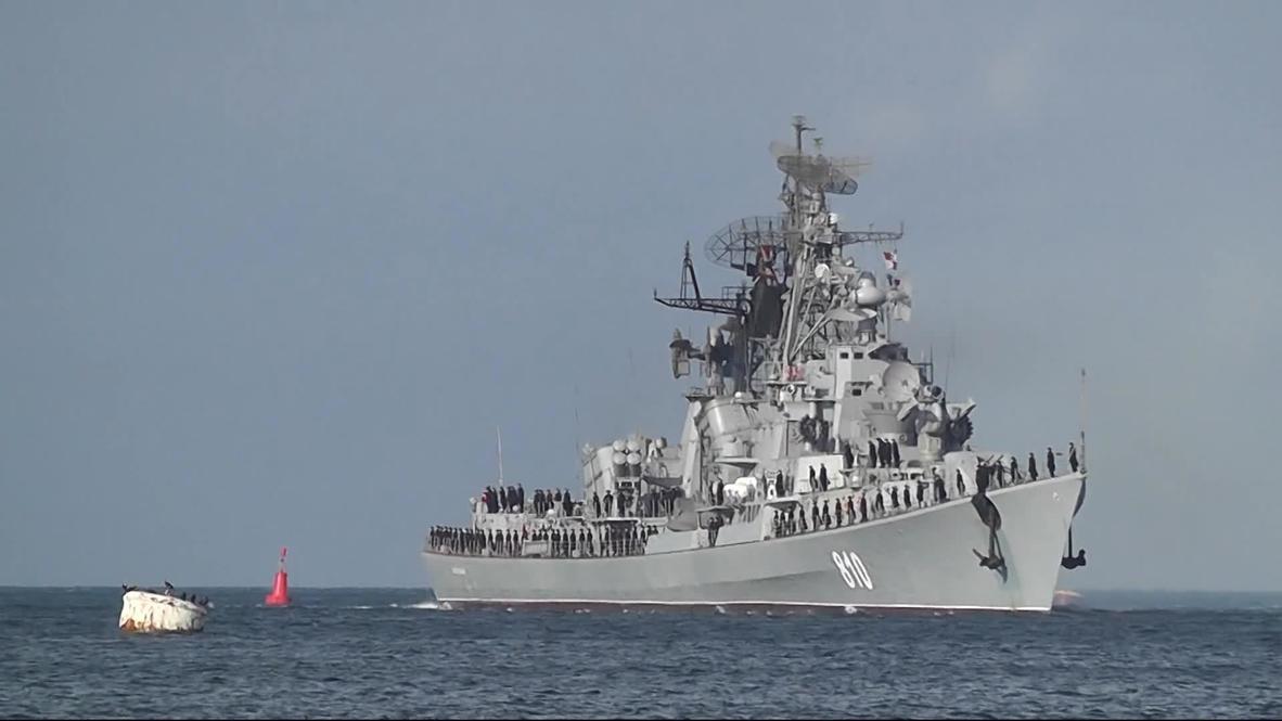 Ukraine: Russian missile destroyer Smetlivy steams into Black Sea port
