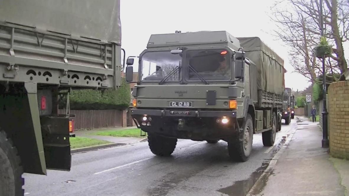 UK: Army arrives to help flood-hit Berkshire