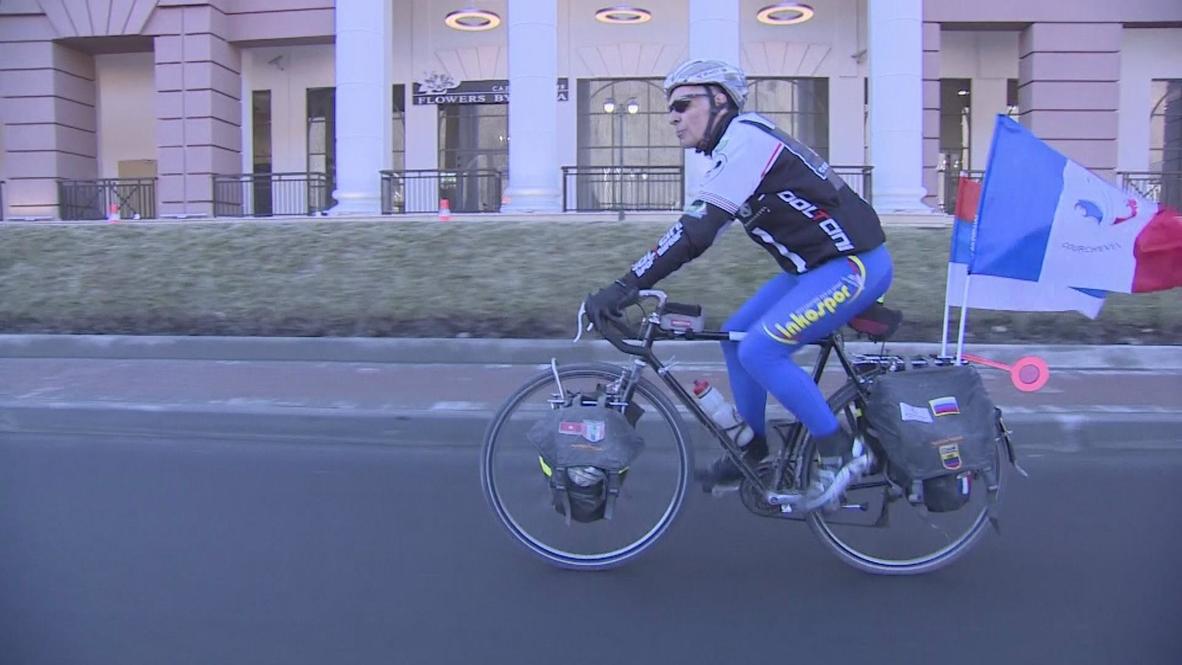 Russia: Sixty-eight-year-old cyclist pedals to Sochi Olympics