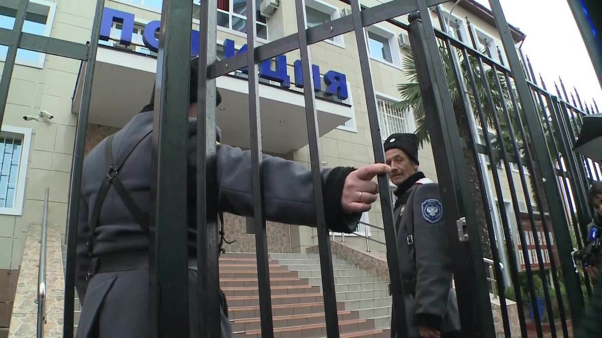 Russia: Two Pussy Riot members detained in Sochi