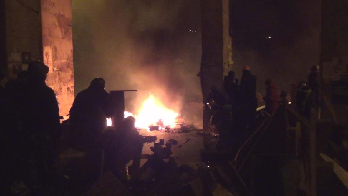 Ukraine: Kiev ablaze as protesters and police battle for Maidan