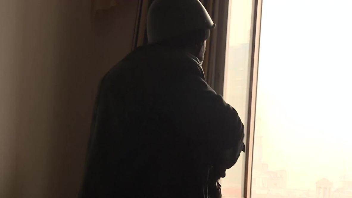 Ukraine: Snipers target police in Maidan Square