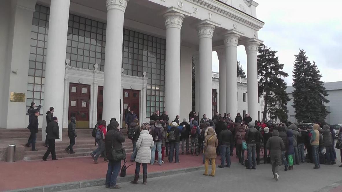 Ukraine: Kharkiv mayor rejects claims he had fled the country
