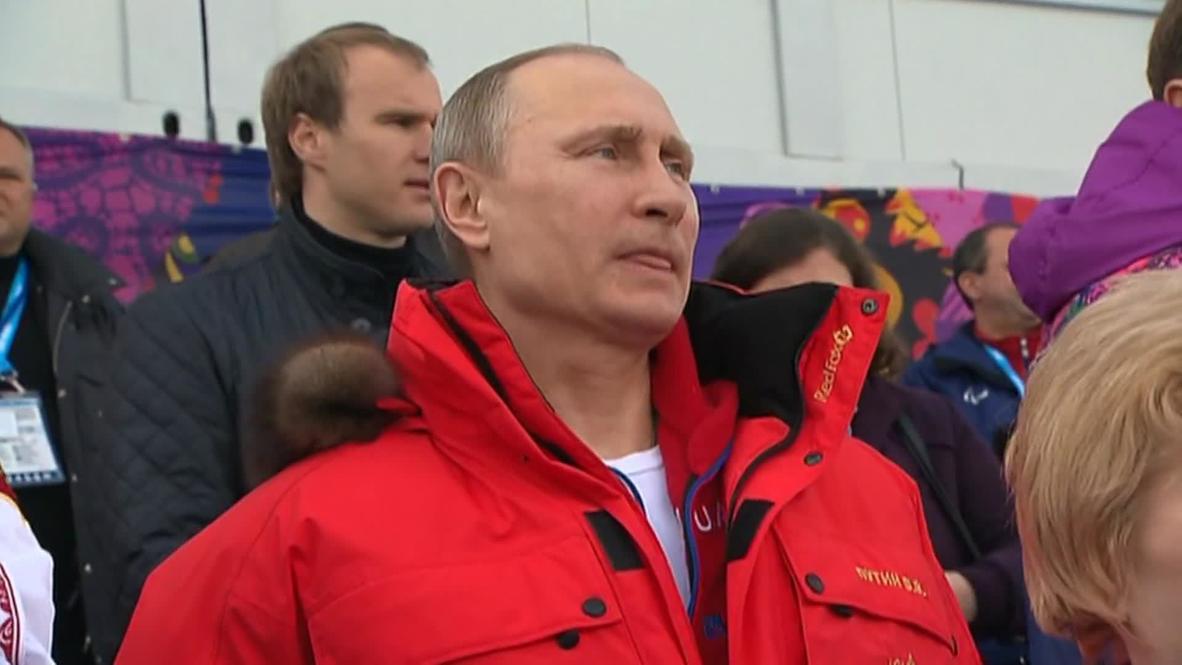 Russia: Putin attends cross country relay at Sochi Paralympics