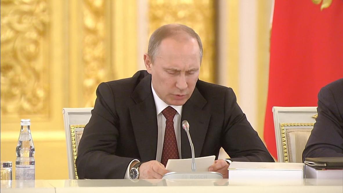Russia: Putin heralds renewal of USSR-style sports programme