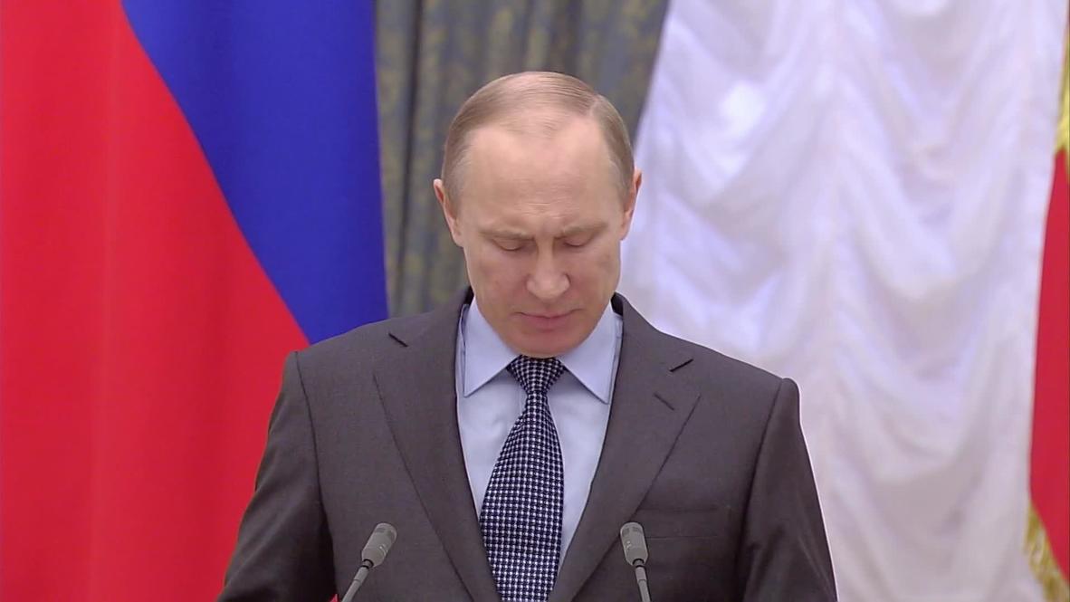 Russia: Putin hands out national literature and culture awards