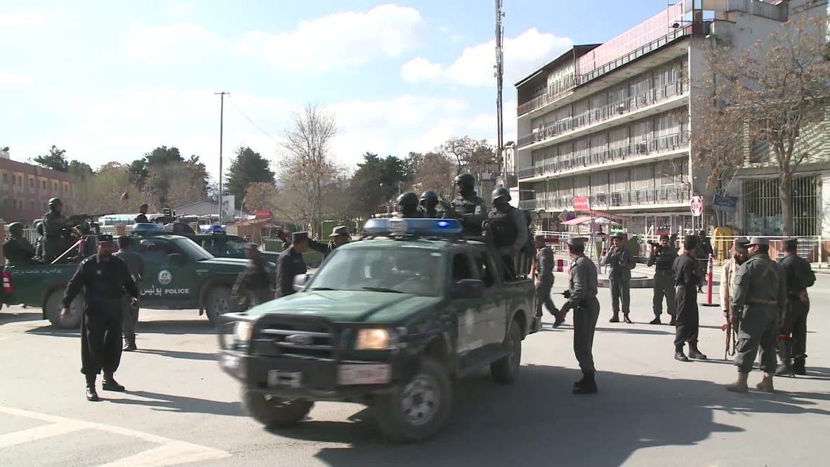 Afghanistan: Security lockdown after deadly suicide bombing in Kabul