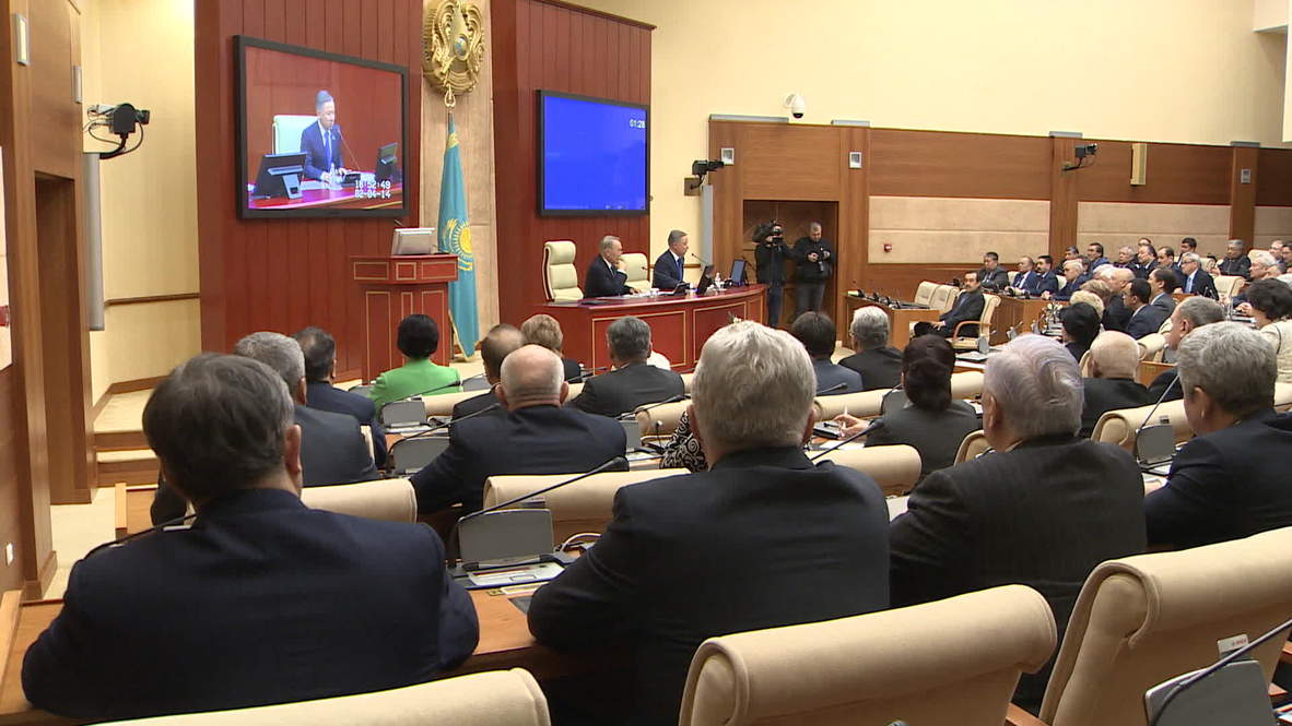 Kazakhstan: Prime Minister Akhmetov resigns, Masimov takes his place