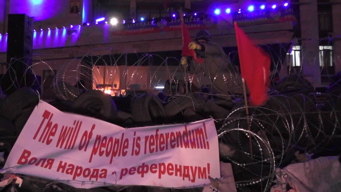 Ukraine: Razor wire awaits state security in Donetsk