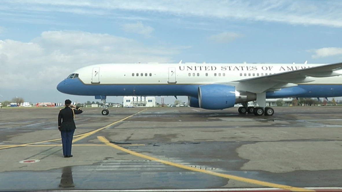 Ukraine: US VP Joe Biden arrives in Kiev