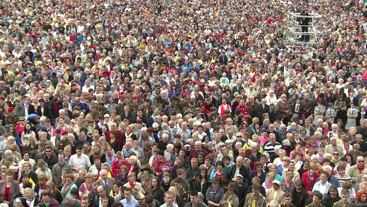 Poland: Tens of thousands attend mass in Krakow to mark Pope John Paul II's sainthood