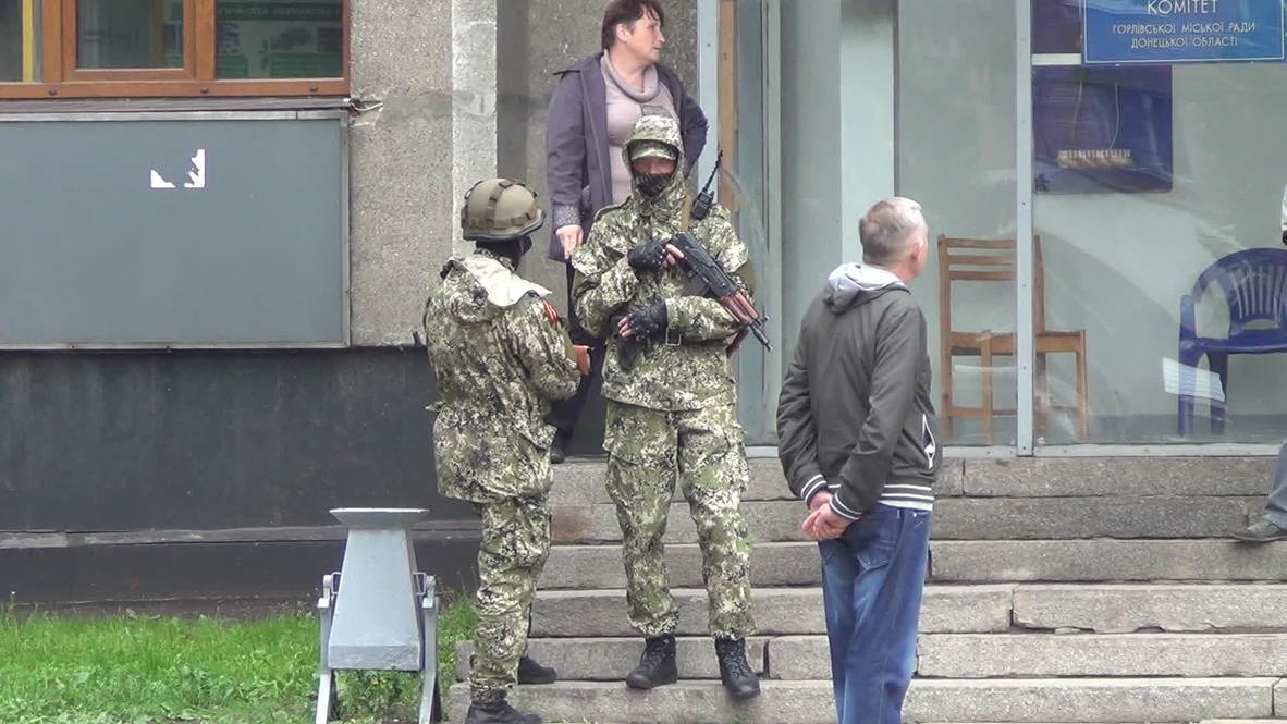 Ukraine: Gorlovka occupation digs in