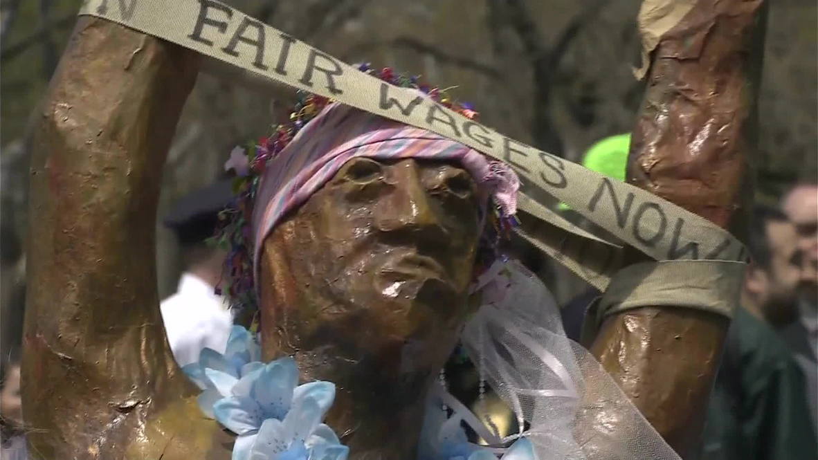 USA: Immigrant rights focus of NYC May Day march