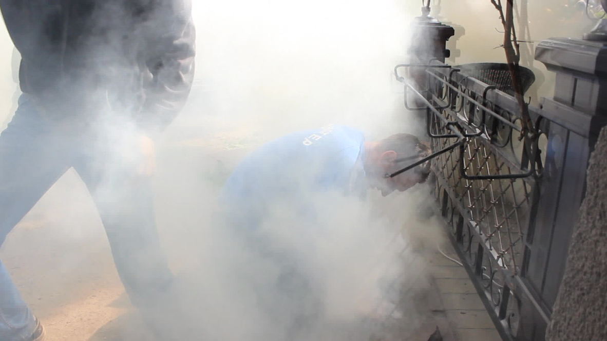 Ukraine: Dozens die in blaze as Odessa battles continue