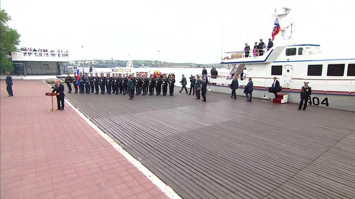 Russia: Putin gives rousing speech on history of Crimea for Victory Day