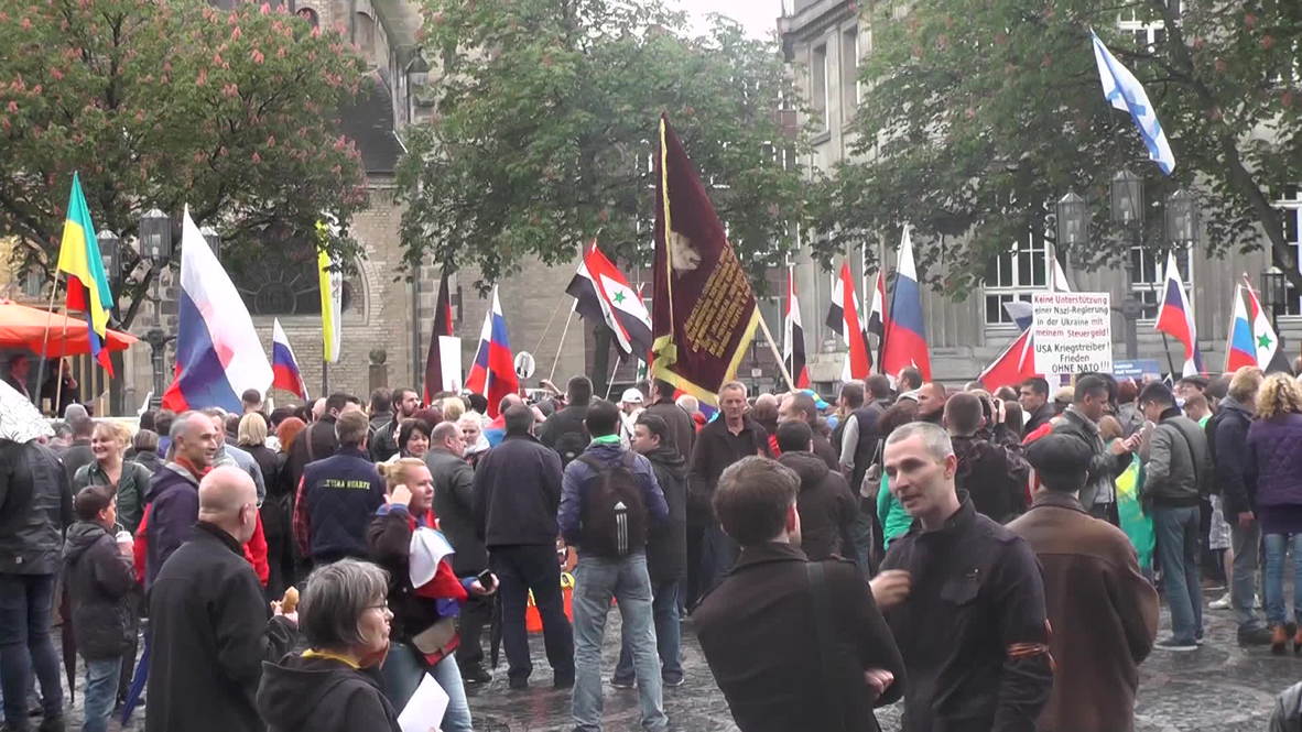 Germany: Pro-Russian protesters rally against fascism