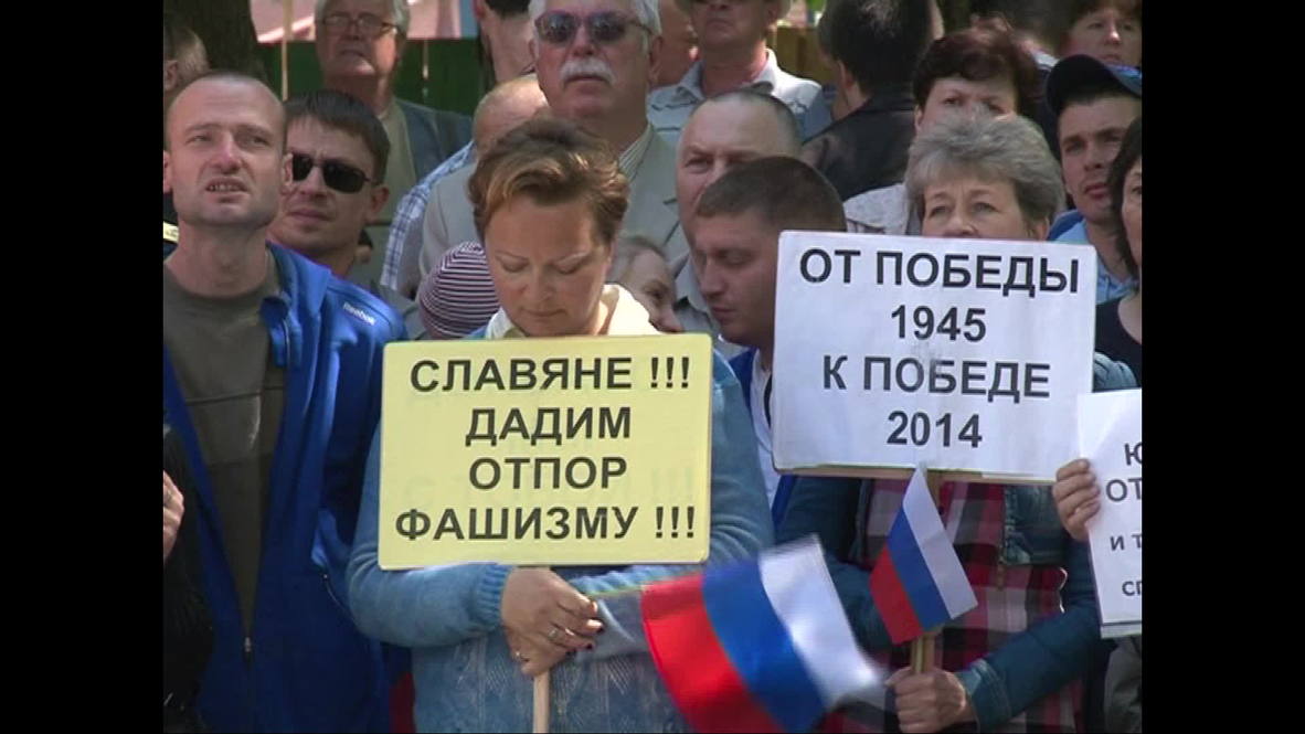 Russia: Simferopol residents rally in support of 'self-rule' referendum